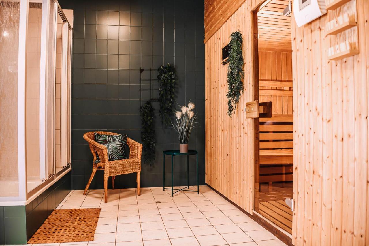 Xxl Ferienhaus Goldberger See - Sauna - 16 Personen Екстер'єр фото